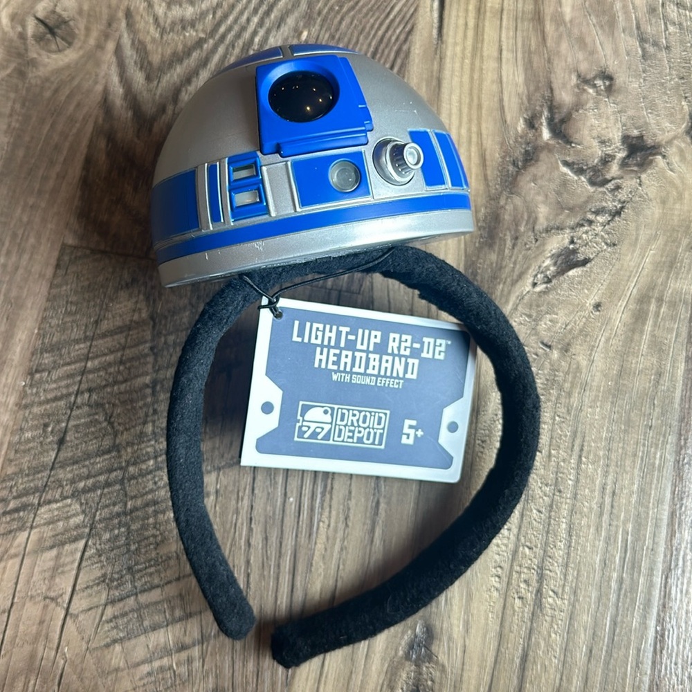R2-D2 headband from Galaxy’s Edge at Disney (NWT)